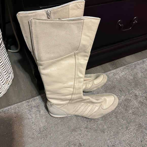 adidas Shoes - Adidas rare boots